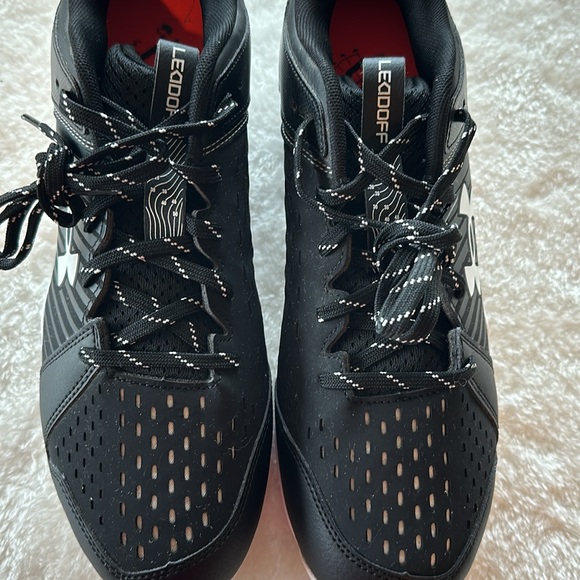 Under armour cleats - Picture 5 of 8